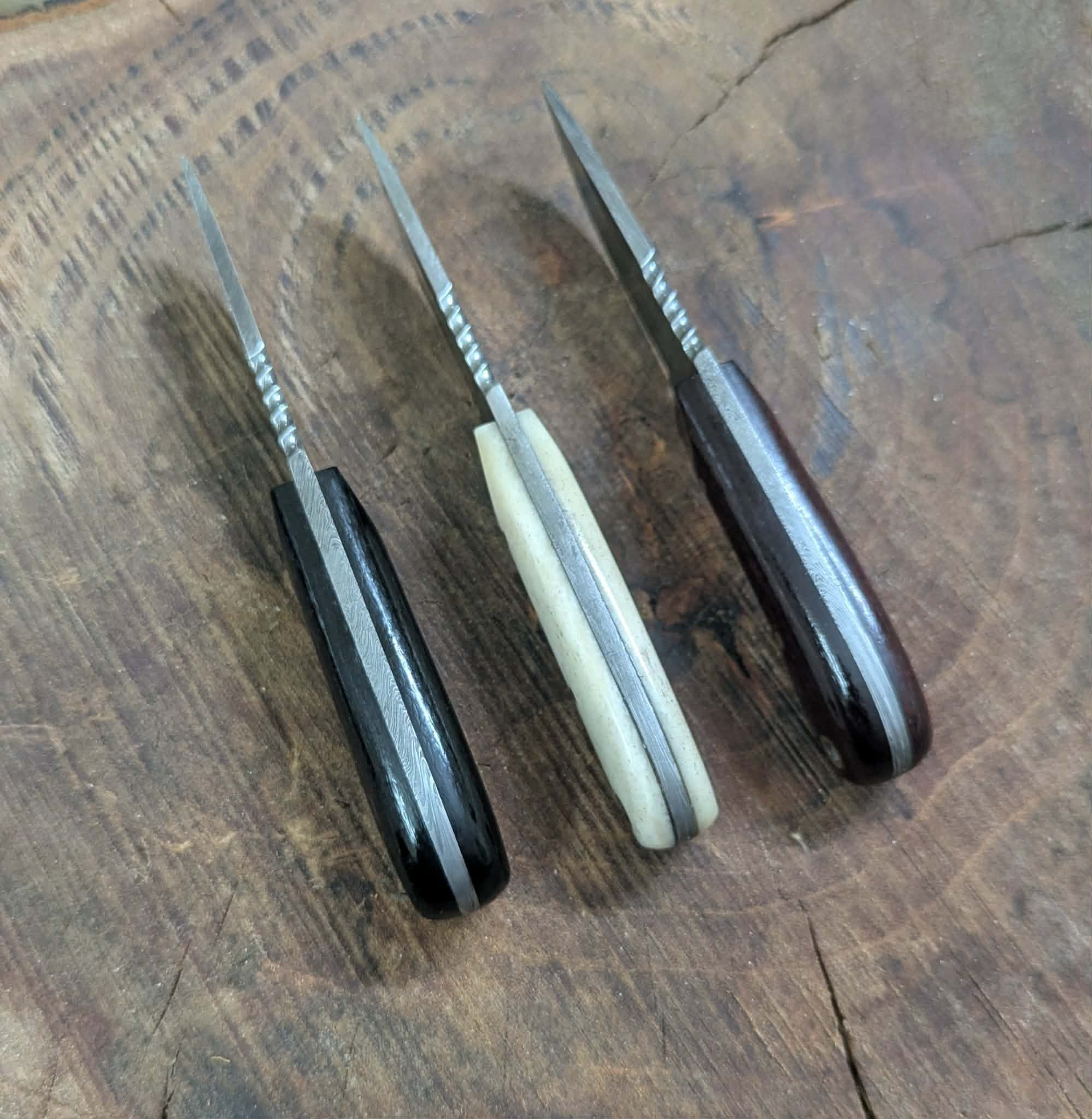 Pony Neck Knife